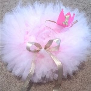 Baby tutu and 1st Birthday crown